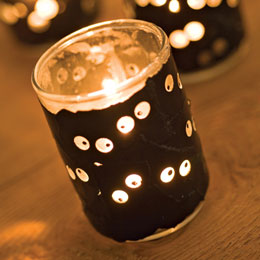 Halloween Craft Ideas Pictures on Halloween Candle Craft Ideas    Candle Making   Craftgossip Com
